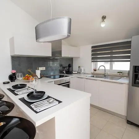 Malu Sunset Apartment Zadar