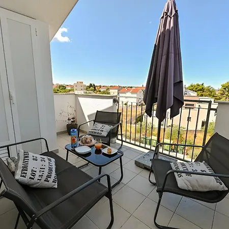 Malu Sunset Apartment Zadar