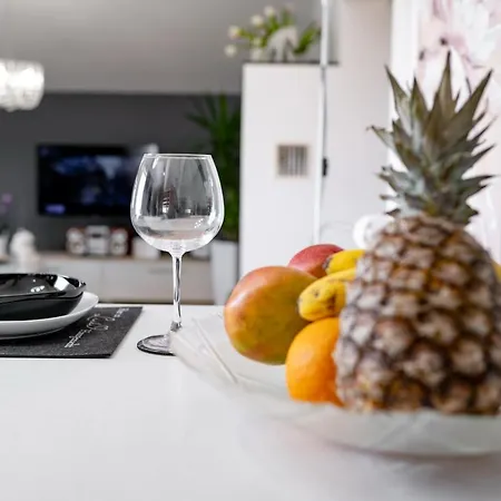 Malu Sunset Apartment