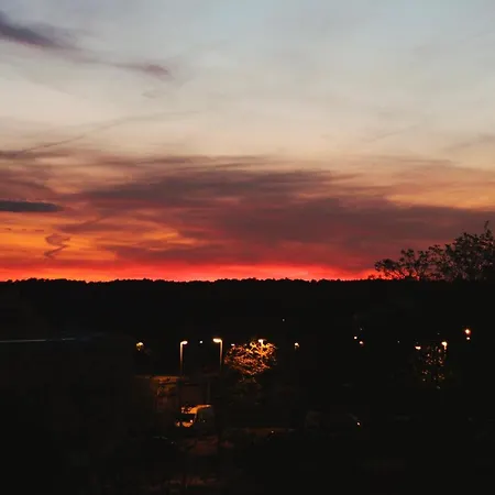 Malu Sunset Daire *