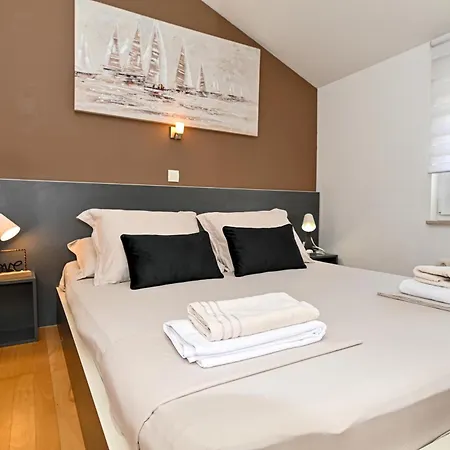 Malu Sunset ザダル